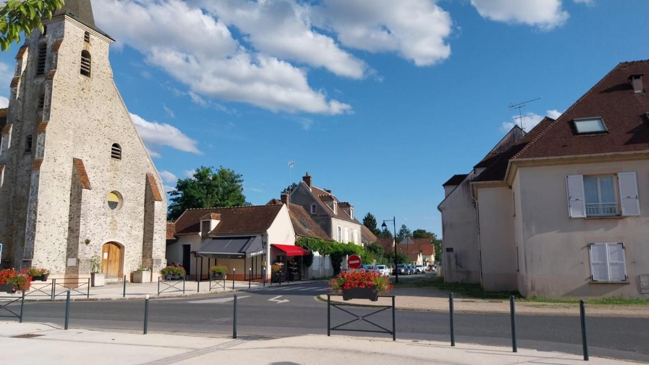 Appartement Cosy - Disneyland & Villages Nature Villeneuve-Saint-Denis Eksteriør bilde